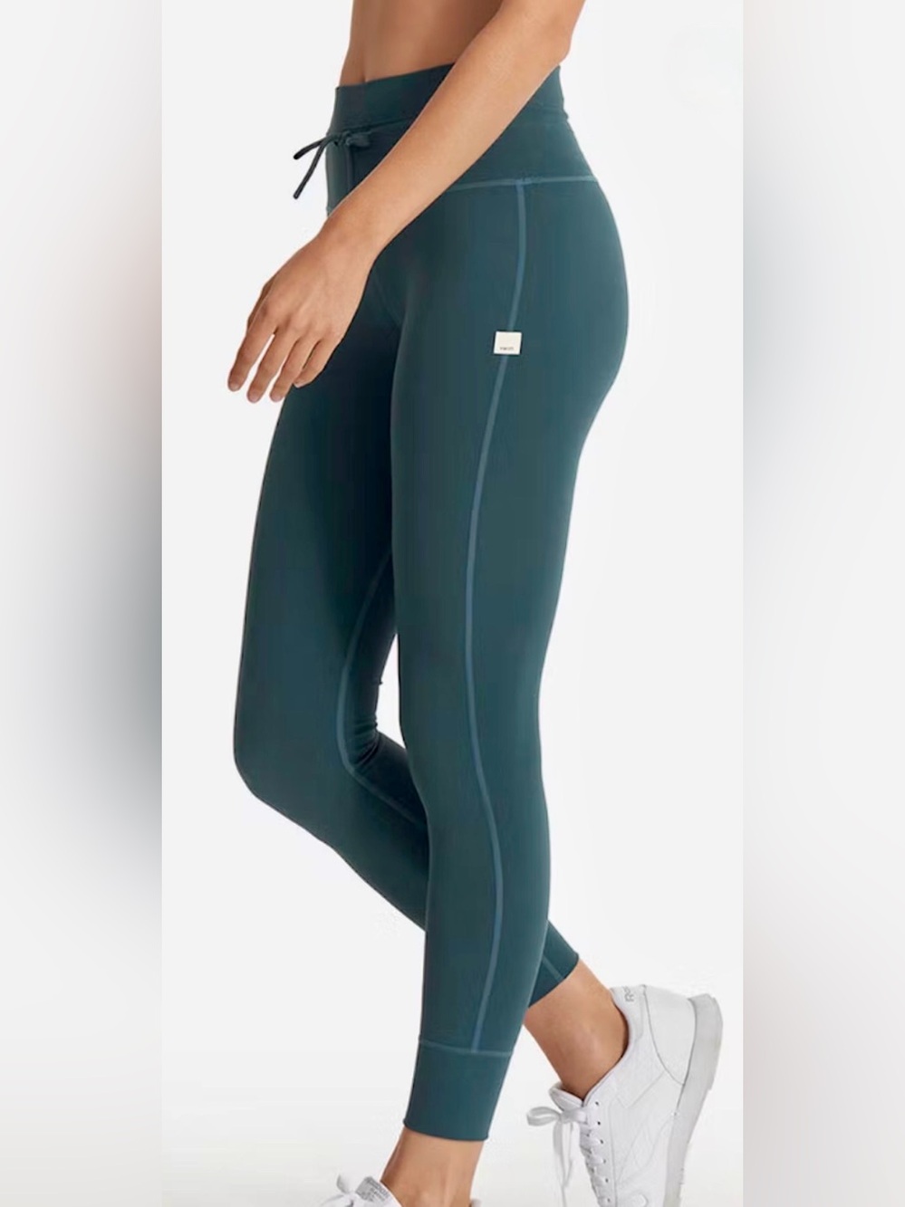 Vuori daily legging dark green